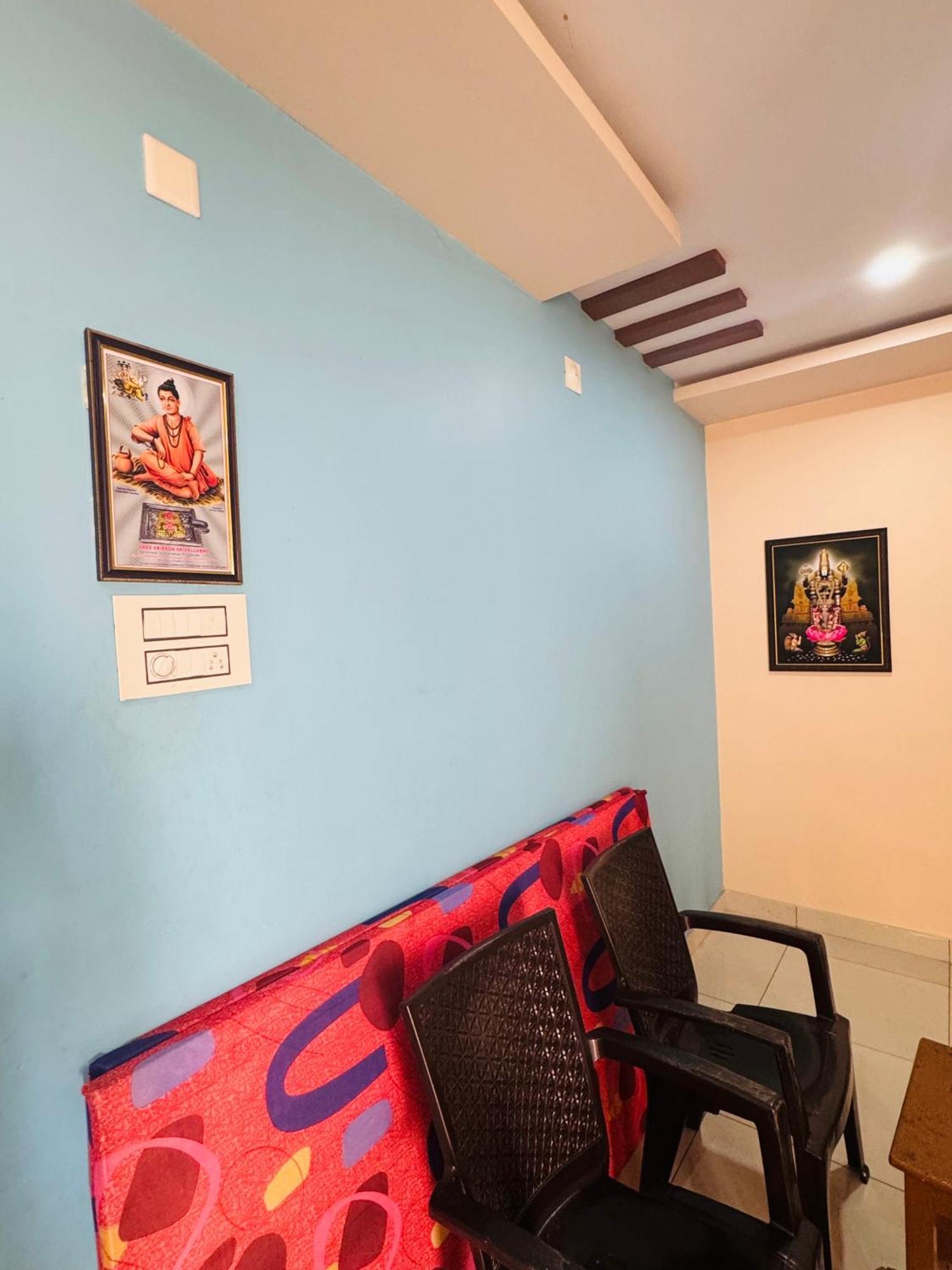 Sri Padha Vallabha Serenity Homestay Pithapuram Eksteriør billede